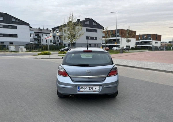 Opel Astra cena 14000 przebieg: 185000, rok produkcji 2009 z Poznań małe 277